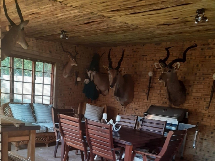 To Let 3 Bedroom Property for Rent in Mooinooi North West